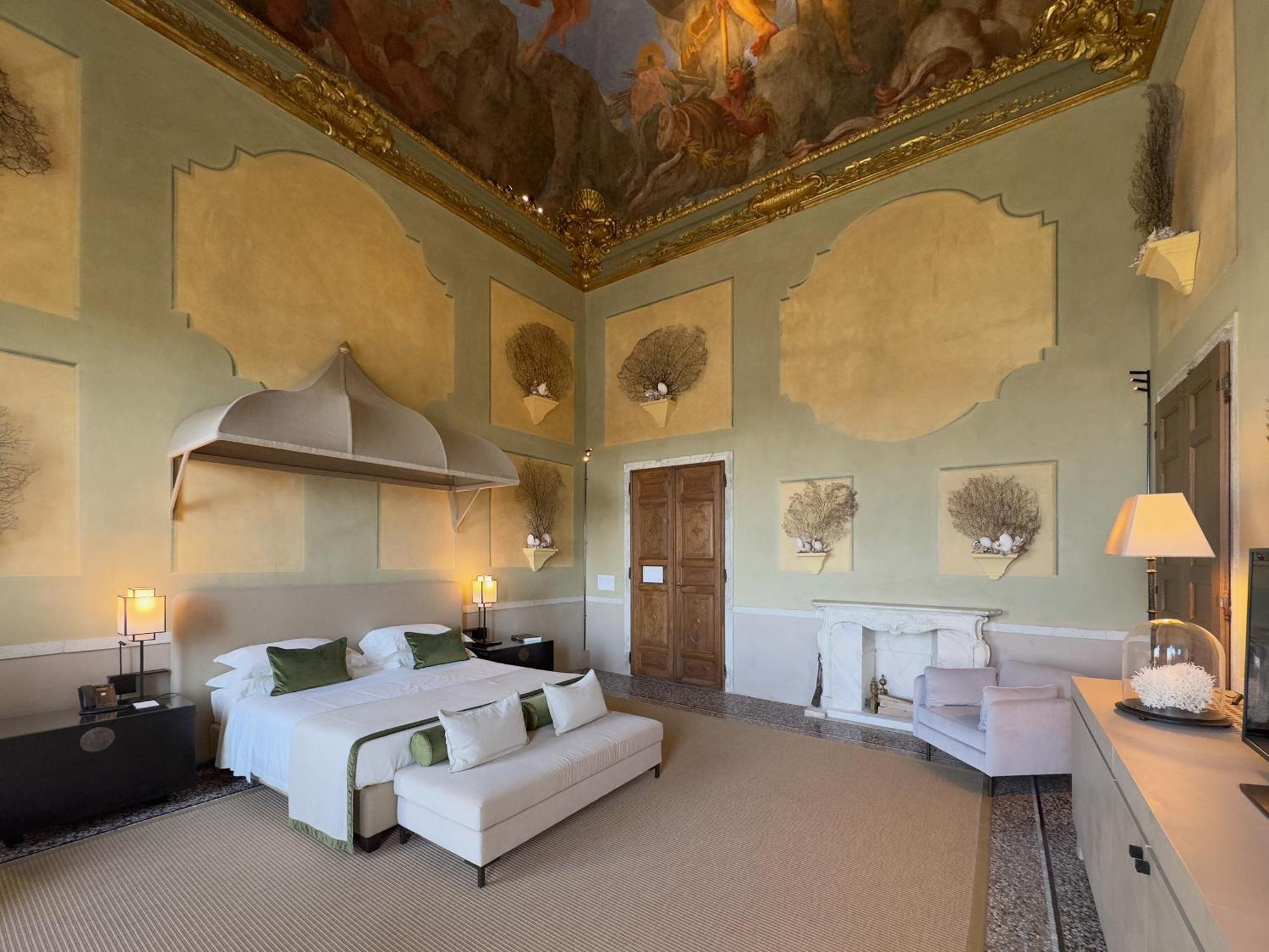Hotel Palazzo Durazzo Suites Генуя Экстерьер фото